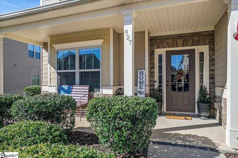 Property image 3 at 427 Bridge Crossing Drive, Simpsonville, SC 29681