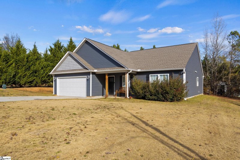 Property image 2 at 102 Dream Lane, Liberty, SC 29657