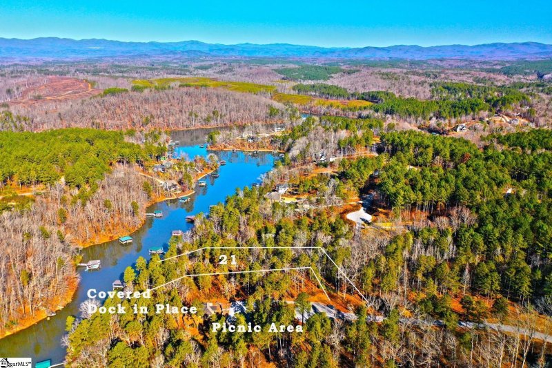 Property image 3 at 21 Aqua View Drive, Seneca, SC 29672