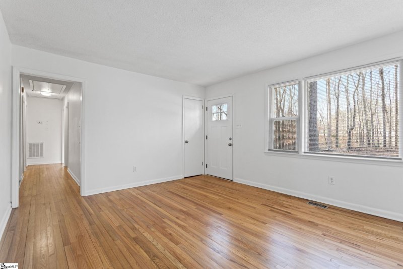 Property image 5 at 118 Carolyn Drive, Spartanburg, SC 29306