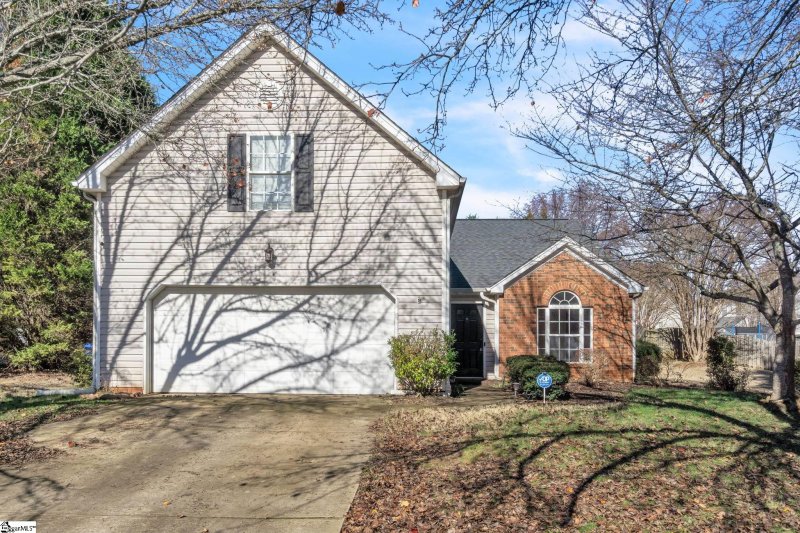 4 Pepper Harrow Court