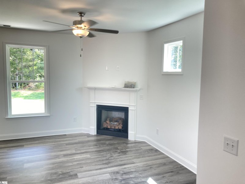 Property image 3 at 545 Woodcot Drive, Woodruff, SC 29388