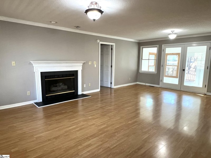 Property image 4 at 253 Farm Lake Road, Boiling Springs, SC 29316