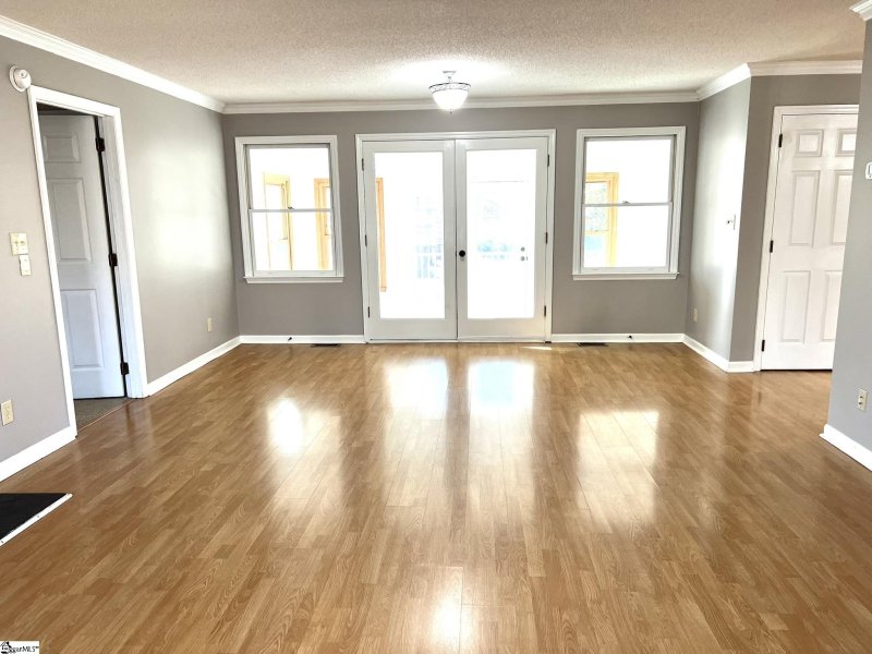 Property image 5 at 253 Farm Lake Road, Boiling Springs, SC 29316