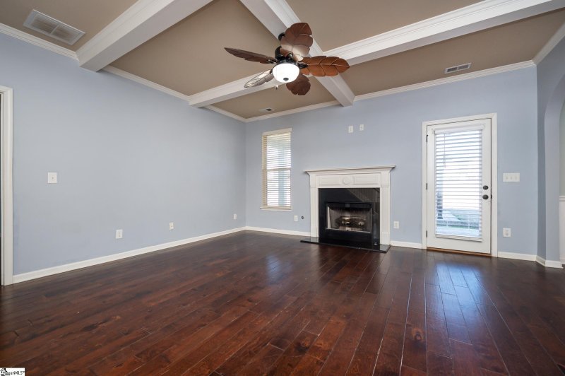 Property image 4 at 204 W Camelton Drive, Woodruff, SC 29388