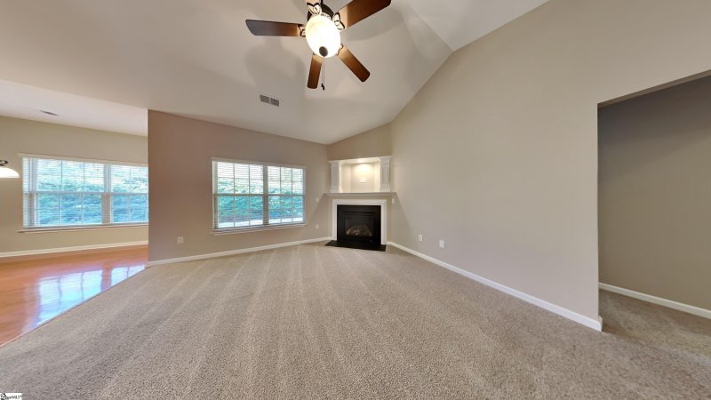 Property image 2 at 1 Bells Creek Drive, Simpsonville, SC 29681-4216