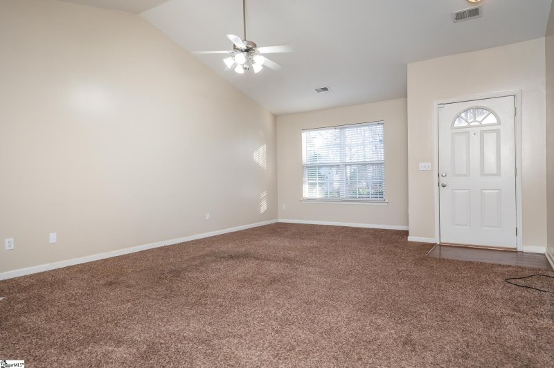 Property image 3 at 4 Spindleback Way, Greer, SC 29651