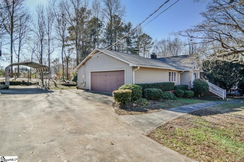 Property image 2 at 217 Woodfield Drive, Easley, SC 29642