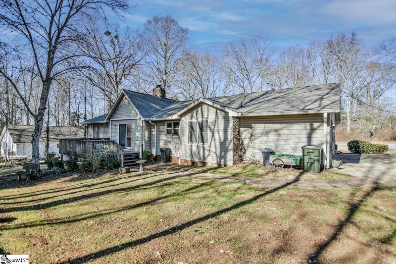 Property image 4 at 217 Woodfield Drive, Easley, SC 29642