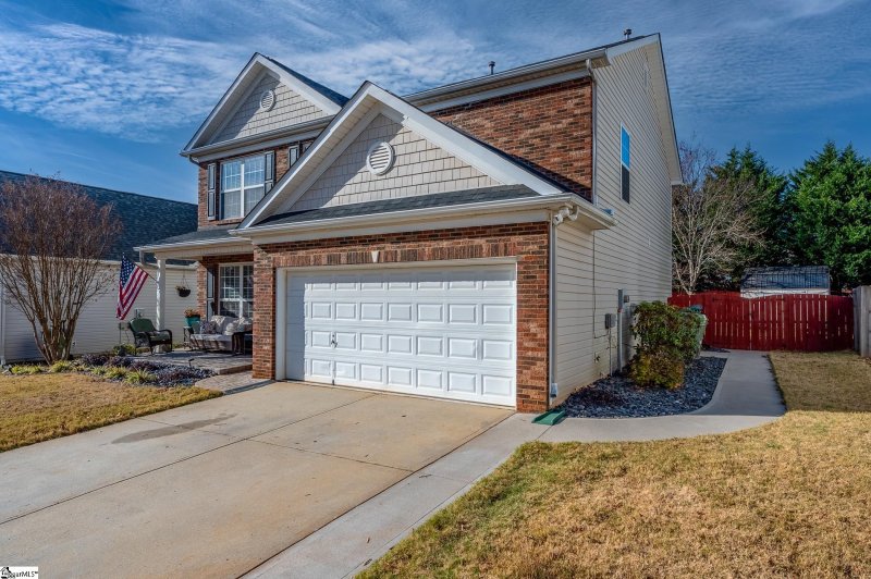 Property image 3 at 208 Catalan Street, Greenville, SC 29607