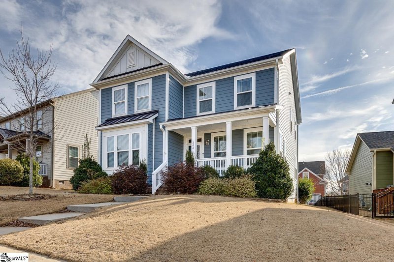 Property image 2 at 204 Maitland Drive, Greenville, SC 29617