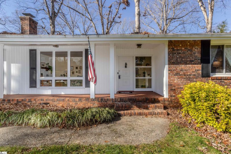 Property image 3 at 402 Long Forest Circle, Anderson, SC 29625