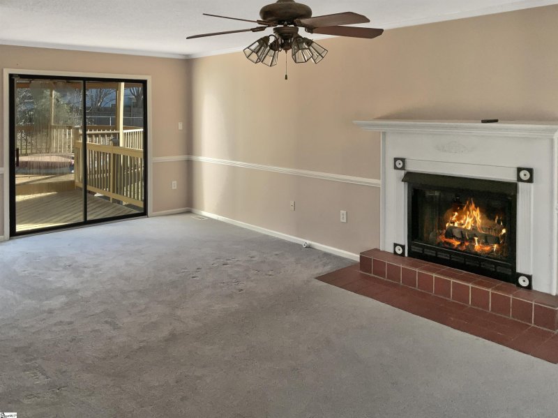 Property image 3 at 1116 Devenger Road, Greer, SC 29650