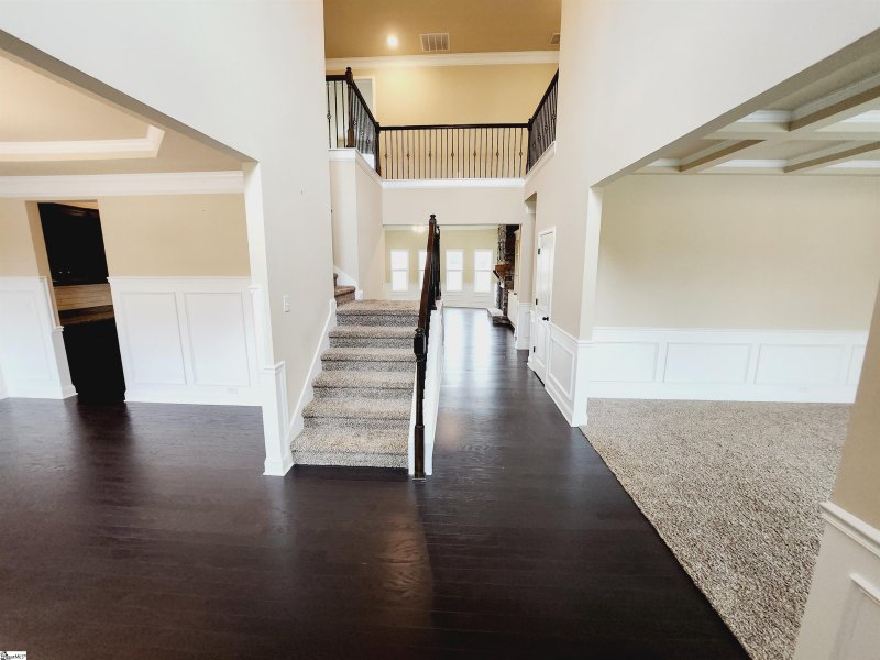 Property image 2 at 400 Placid Forest Court, Simpsonville, SC 29681