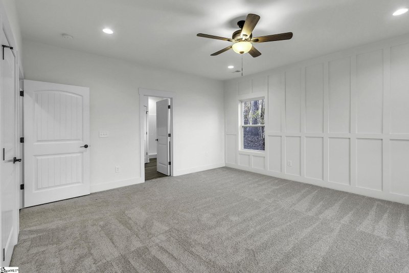 Property image 4 at 117 E PENINSULA Drive, Laurens, SC 29360