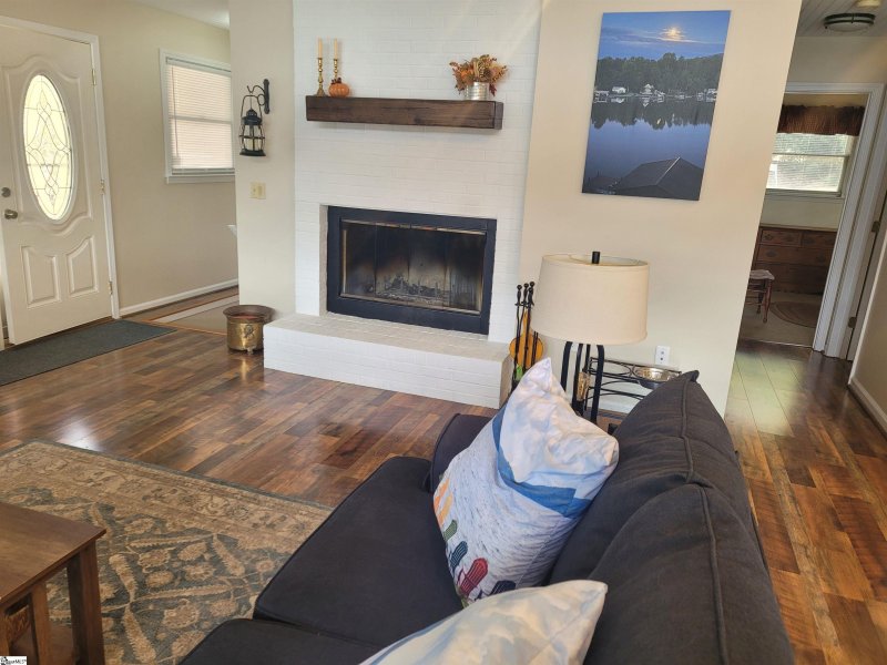 Property image 4 at 257 Jumping Branch Road, Tamassee, SC 29686