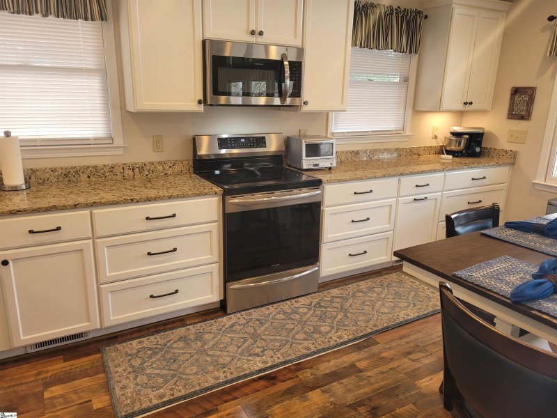 Property image 5 at 257 Jumping Branch Road, Tamassee, SC 29686