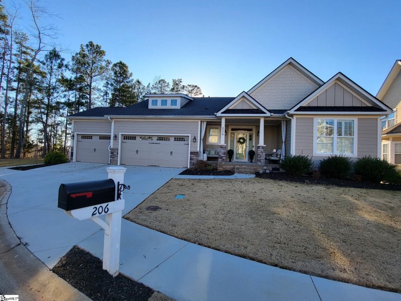 206 Easton Court