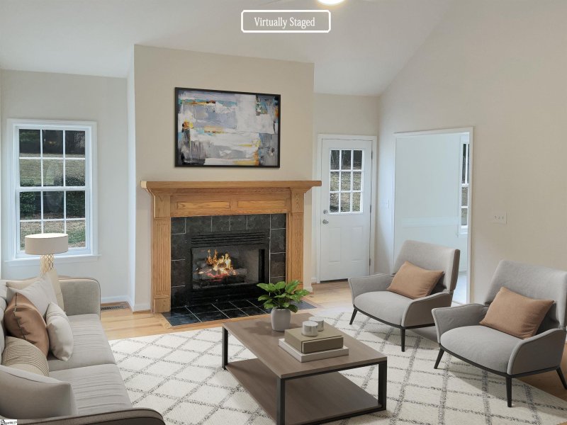 Property image 2 at 146 Brooke Lee Circle, Taylors, SC 29687