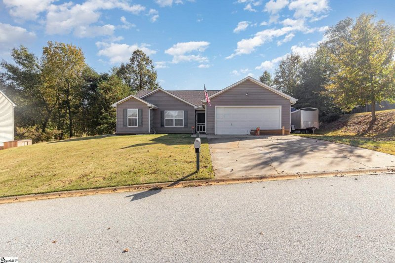 Property image 3 at 9 Avocet Lane, Simpsonville, SC 29680