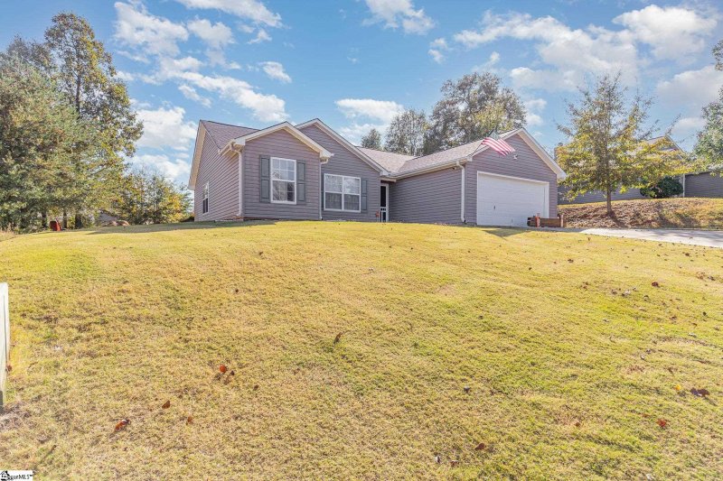 Property image 4 at 9 Avocet Lane, Simpsonville, SC 29680