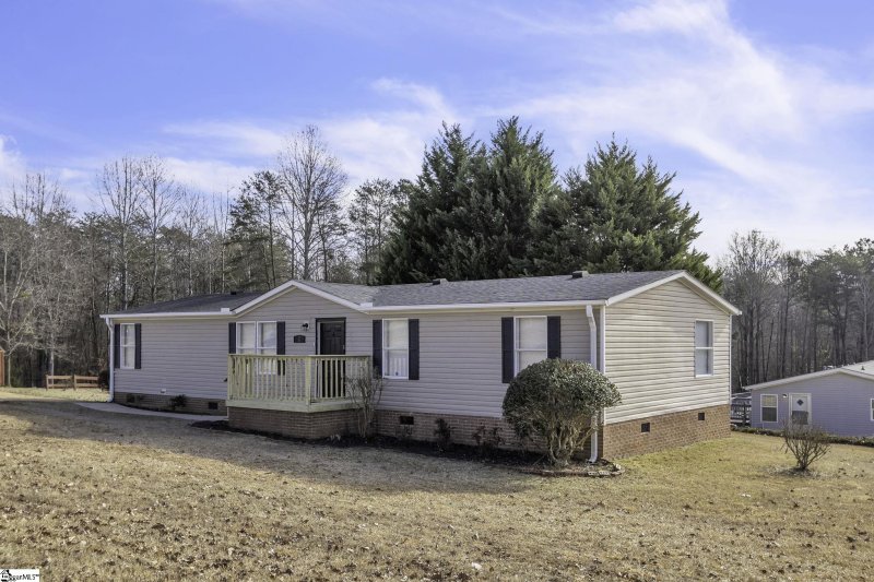 Property image 2 at 2 Horseback Way, Travelers Rest, SC 29690