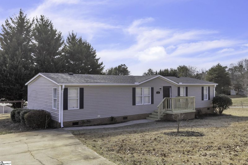 Property image 3 at 2 Horseback Way, Travelers Rest, SC 29690