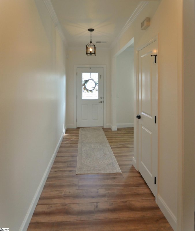 Property image 2 at 637 Windward Lane, Duncan, SC 29334