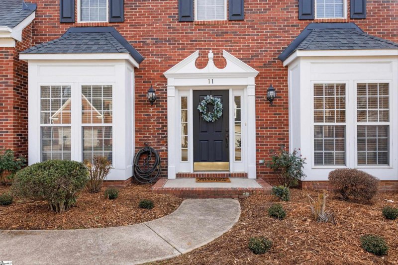 Property image 3 at 11 Willow Oak Court, Simpsonville, SC 29681-4999