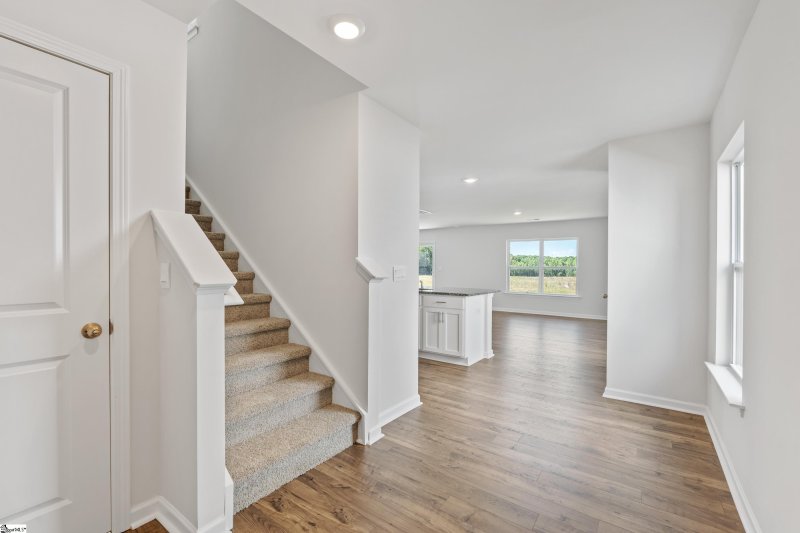 Property image 4 at 566 Evaleigh Street, Woodruff, SC 29388