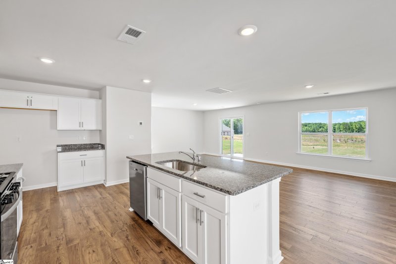 Property image 5 at 566 Evaleigh Street, Woodruff, SC 29388