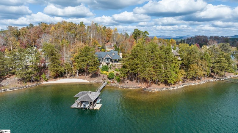 Property image 2 at 408 Palmer Way, Sunset, SC 29685