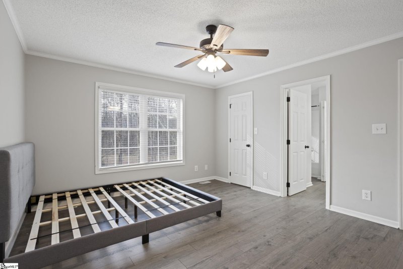 Property image 5 at 141 Caroway Court, Spartanburg, SC 29303-5162