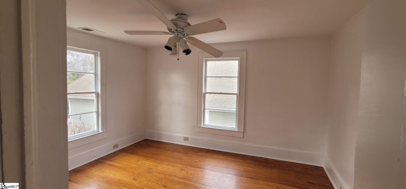 Property image 4 at 10 Brookside Avenue, Greenville, SC 29607