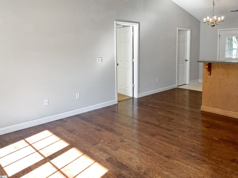 Property image 5 at 174 Falcon Ridge Drive, Boiling Springs, SC 29316