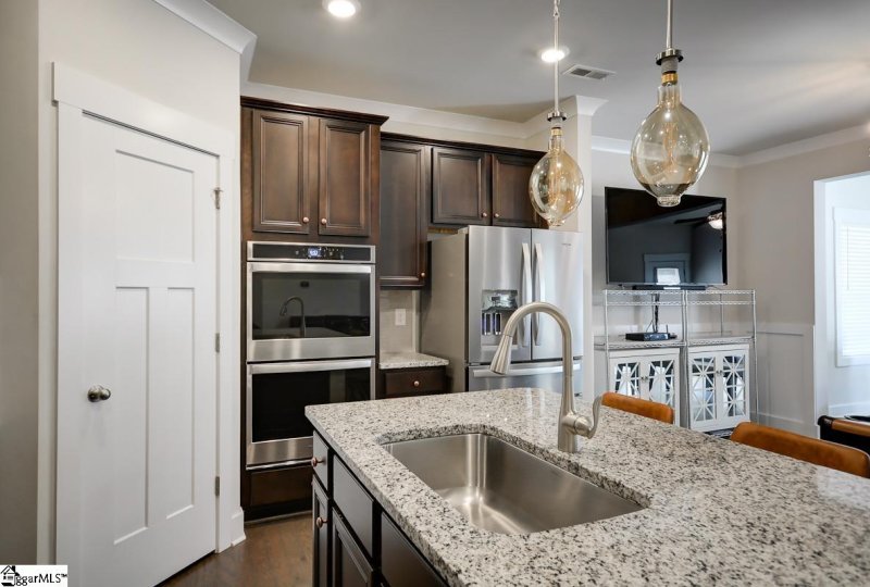 Property image 4 at 117 Grand River Lane, Simpsonville, SC 29681