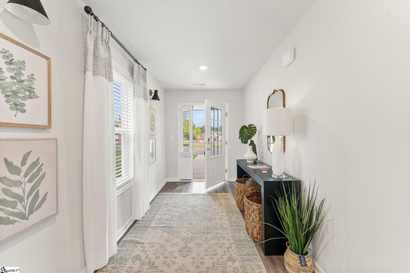 Property image 3 at 606 Blossom Run, Spartanburg, SC 29307