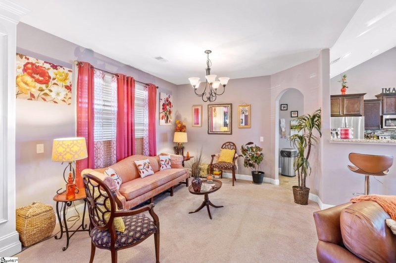 Property image 3 at 401 Skyway Place, Travelers Rest, SC 29690