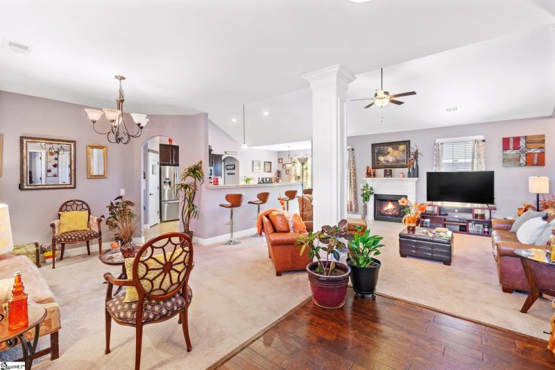 Property image 4 at 401 Skyway Place, Travelers Rest, SC 29690