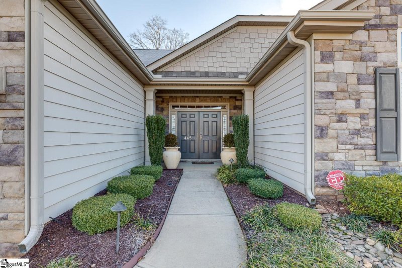 Property image 2 at 445 Evening Mist Court, Duncan, SC 29334