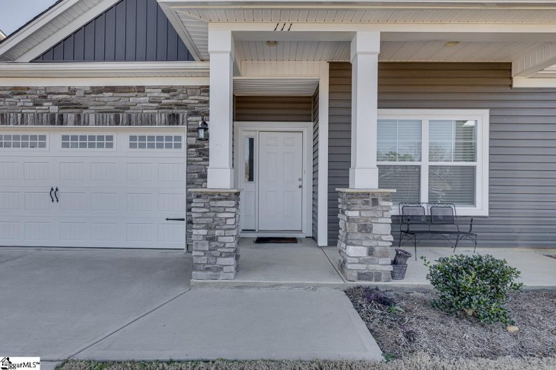 Property image 3 at 111 Solstice Street, Fountain Inn, SC 29644