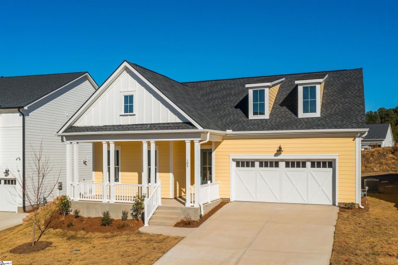 Property image 2 at 105 Coppa Court, Fountain Inn, SC 29644