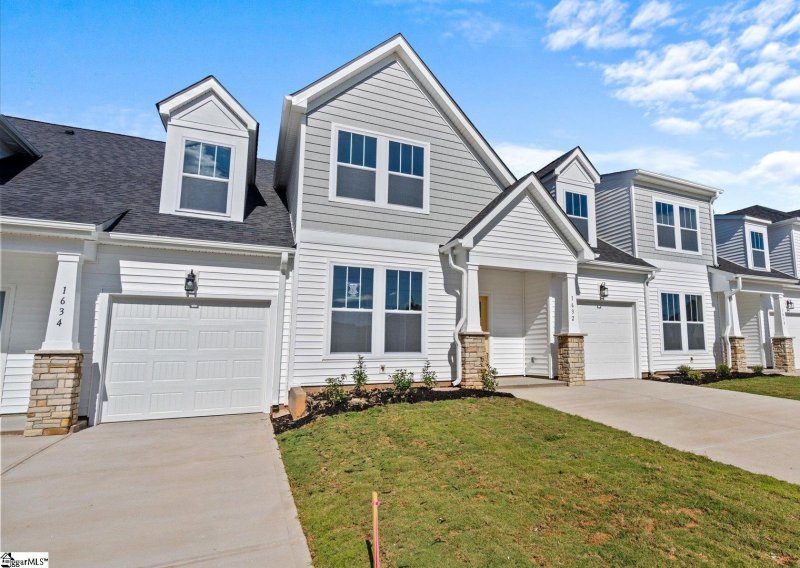 Property image 2 at 1632 Chelmsford Court, Spartanburg, SC 29301-0000