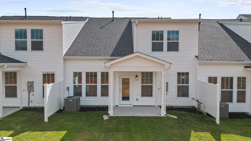 Property image 4 at 1632 Chelmsford Court, Spartanburg, SC 29301-0000