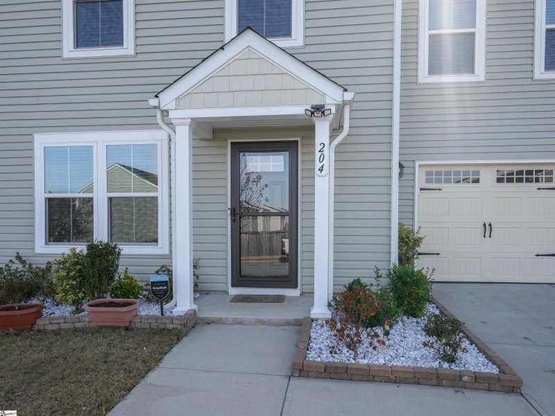 Property image 3 at 204 Maplestead Farms Court, Greenville, SC 29617