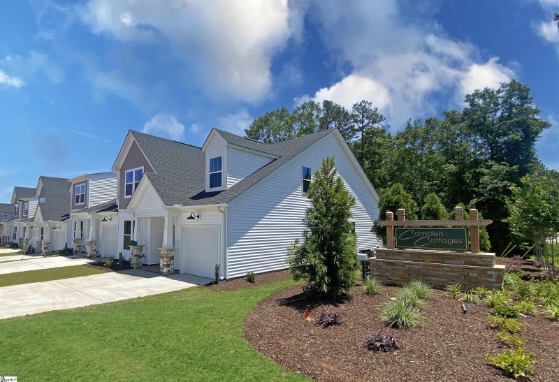 Property image 4 at 223 Woodhouse Way, Greenville, SC 29605