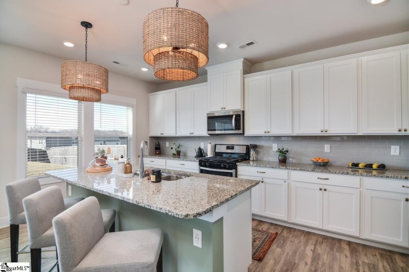 Property image 3 at 135 Walking Stick Way, Pelzer, SC 29669