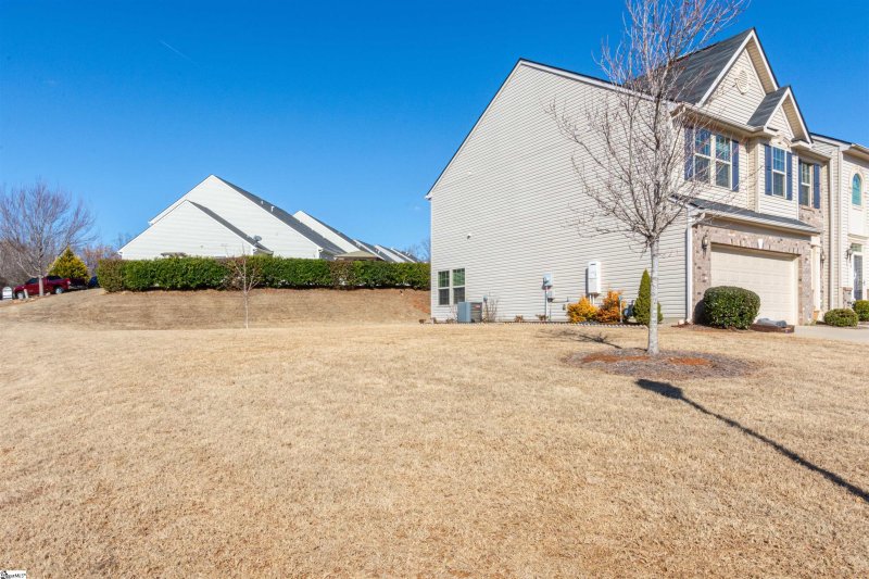 Property image 4 at 330 Bellerive Drive, Duncan, SC 29334