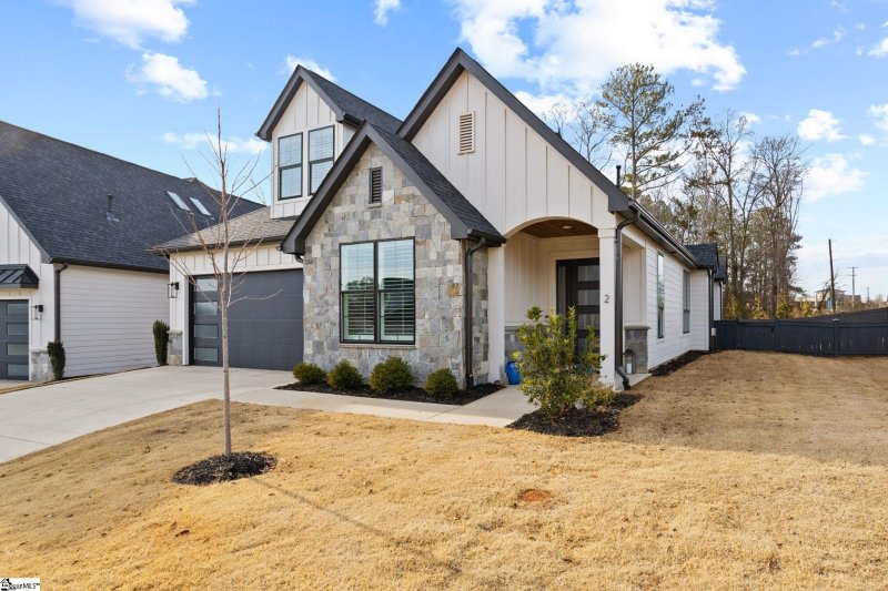 Property image 2 at 2 Waterville Way, Simpsonville, SC 29681