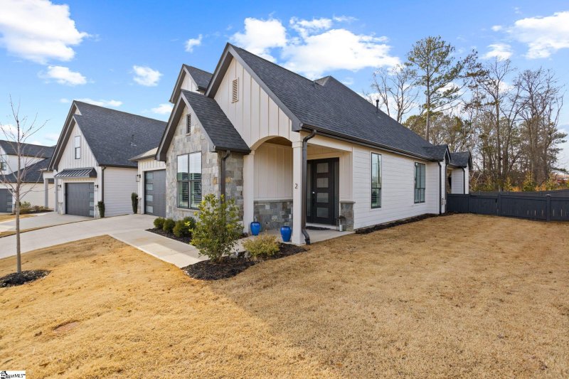 Property image 3 at 2 Waterville Way, Simpsonville, SC 29681